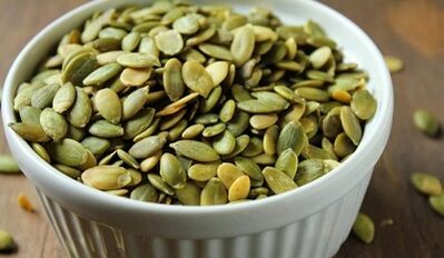 Treatment of prostatitis with pumpkin seeds